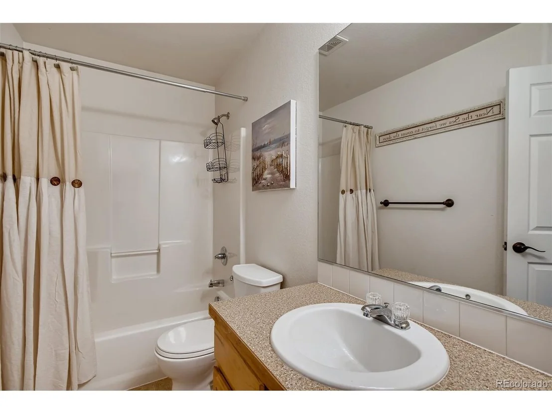 Photo of 5175 Remington Ave