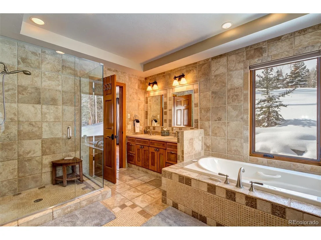Photo of 101 Pearl Ln