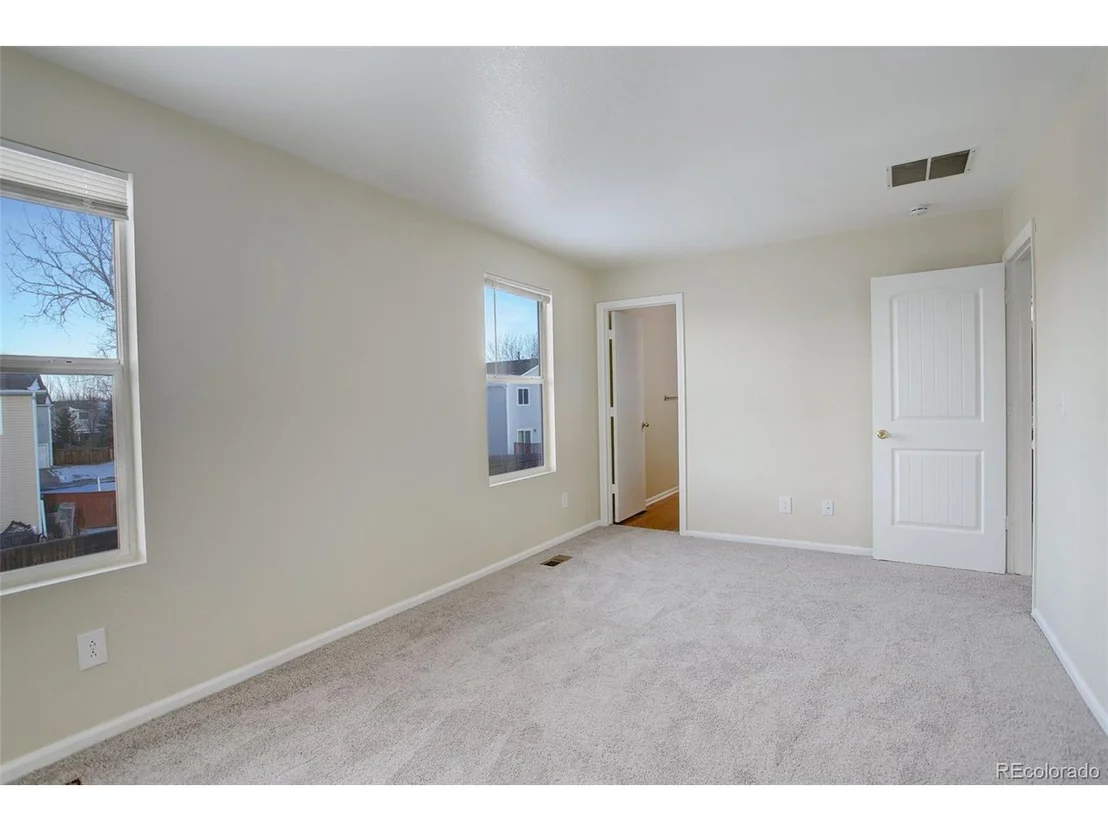 Photo of 1267 Bluejay Ave