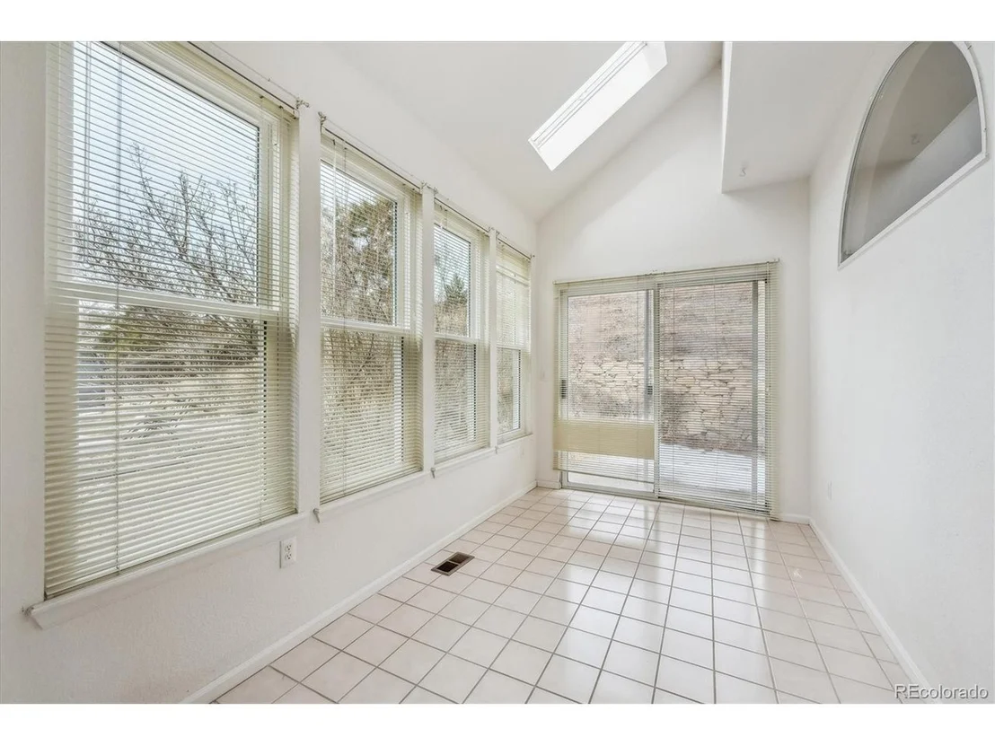 Photo of 1879 Foxfield Dr