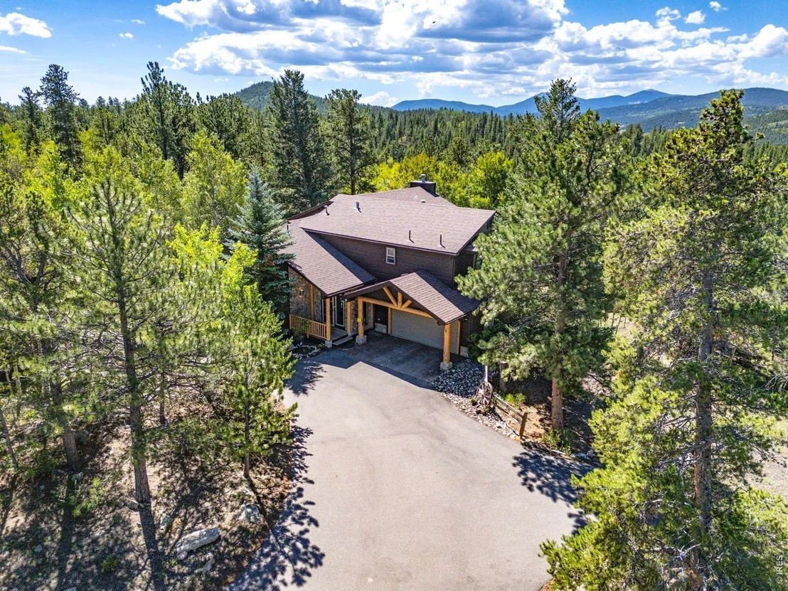 Photo of 428 Aspen Ln