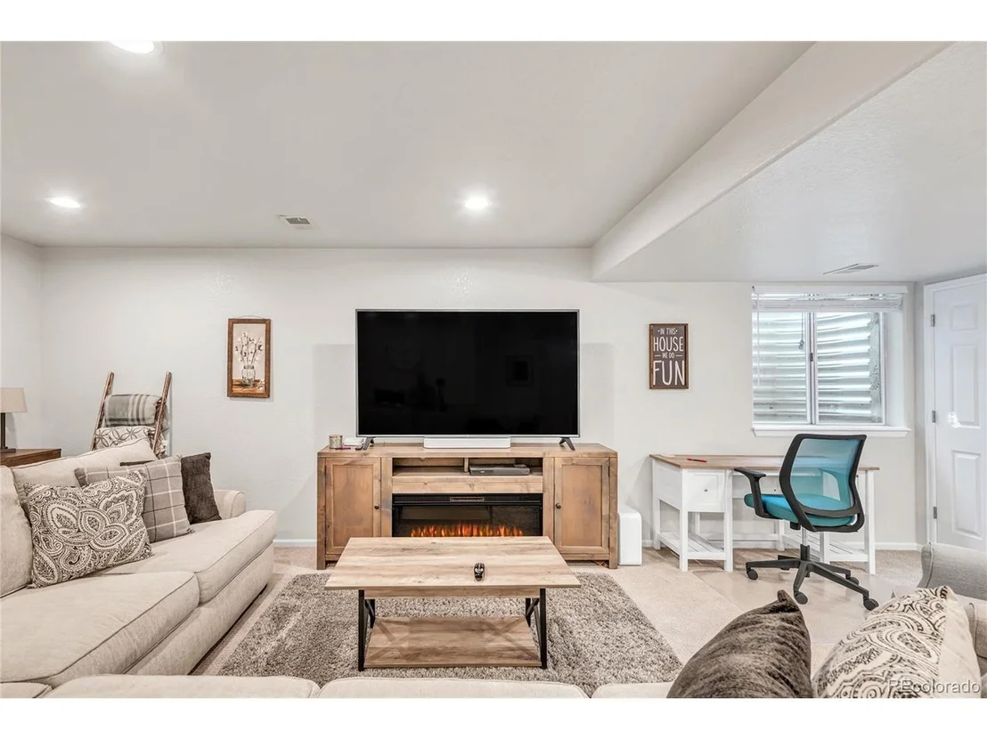 Photo of 4716 Castle Cir