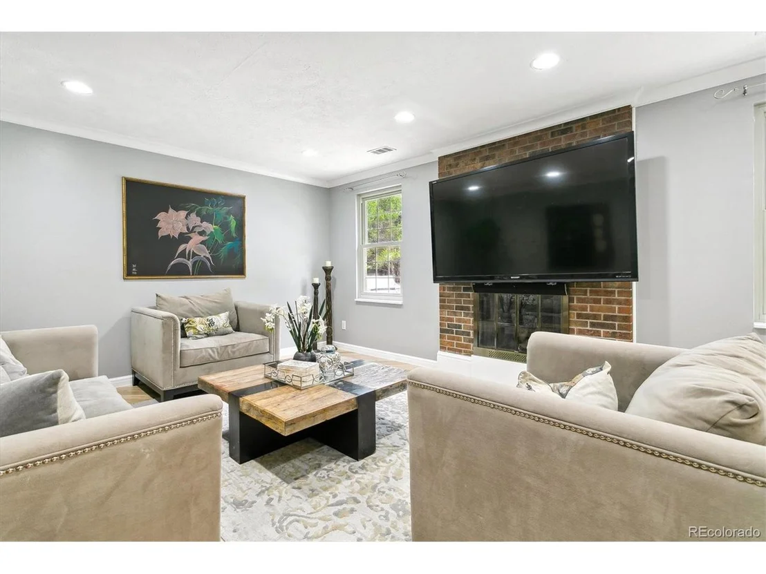 Photo of 11523 Elm Cir