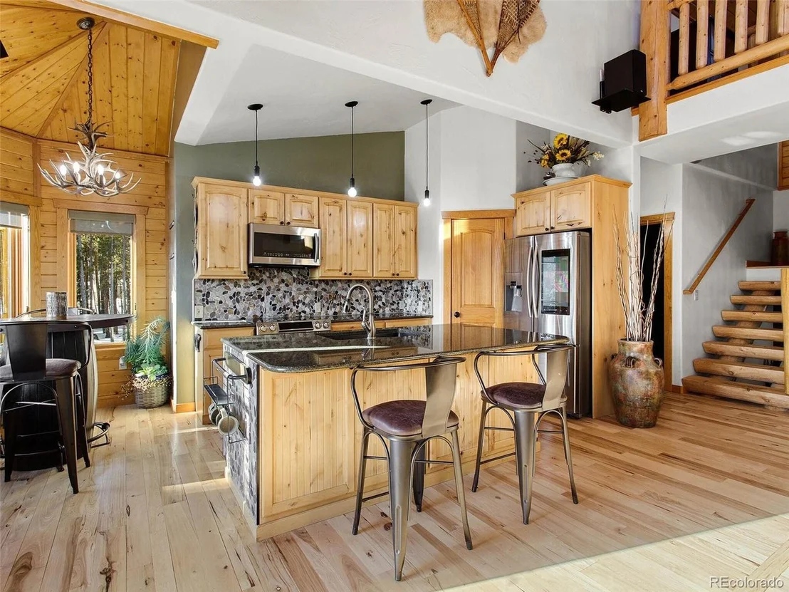 Photo of 98 Valley View Ln