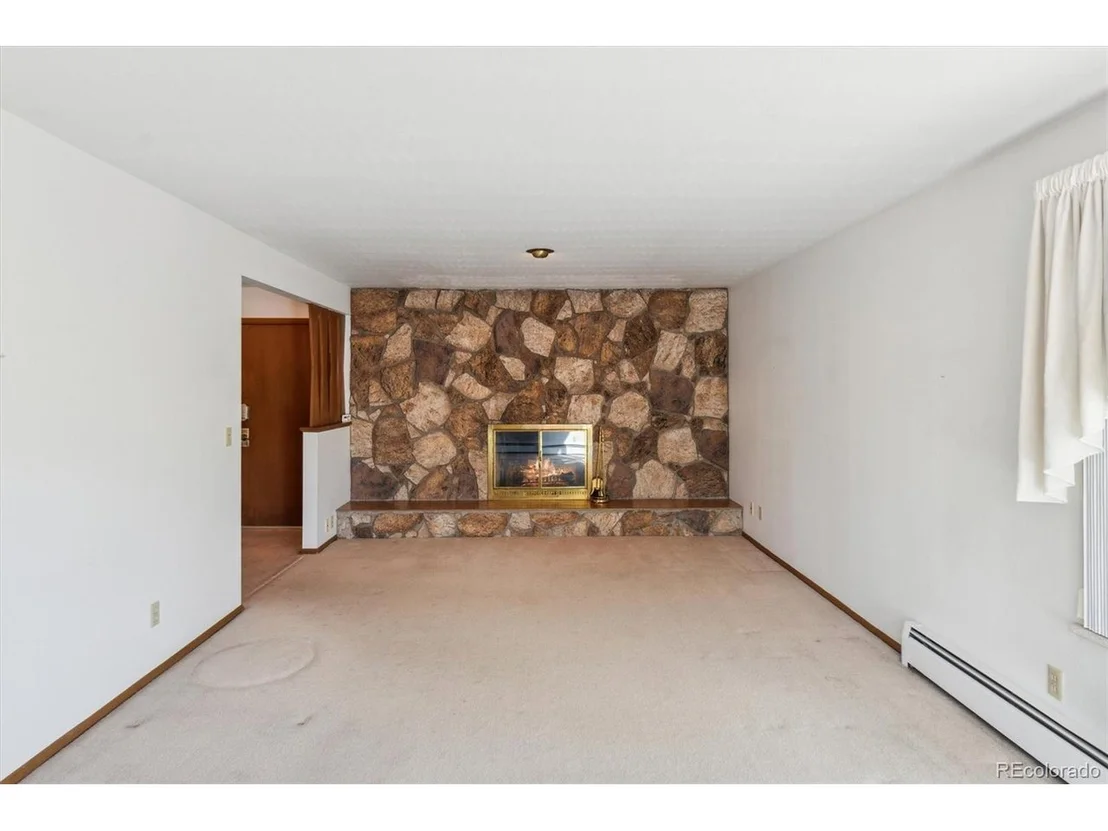 Photo of 20 Rangeview Pl
