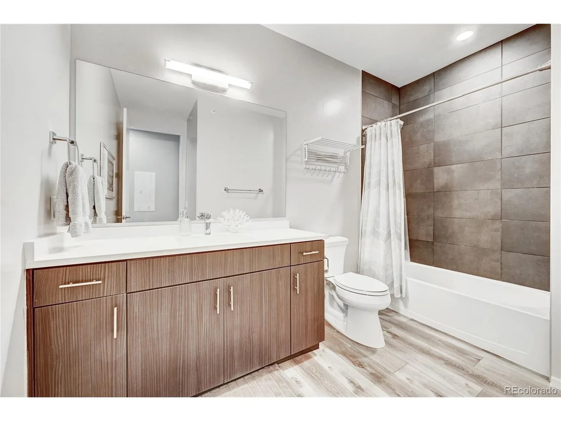 Photo of Unit 303 at 31192 Black Eagle Dr