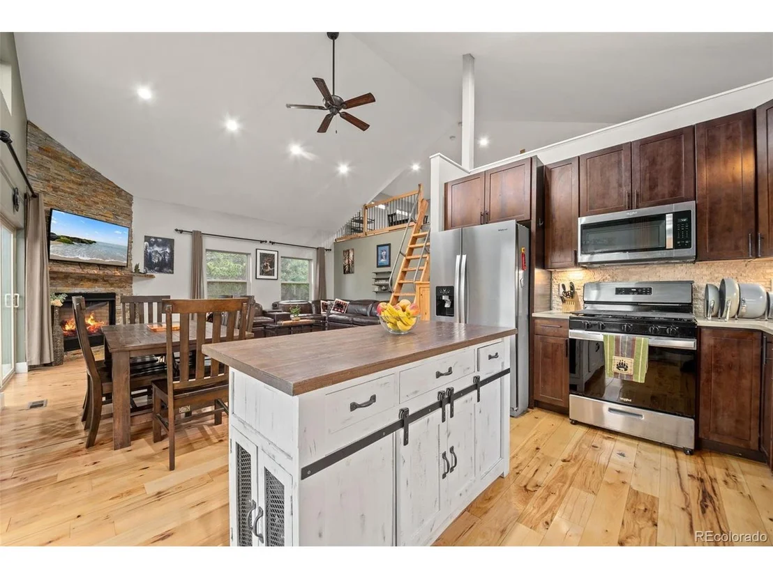Photo of 258 Upper Forest Rd