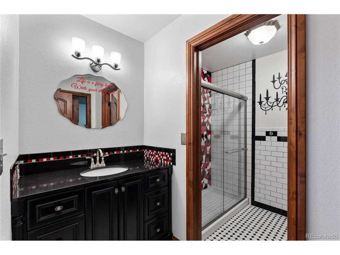 Photo of 10247 Pine Valley Dr