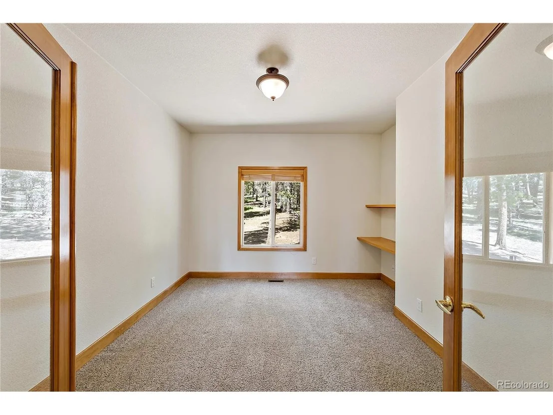 Photo of 10722 Conifer Mountain Rd