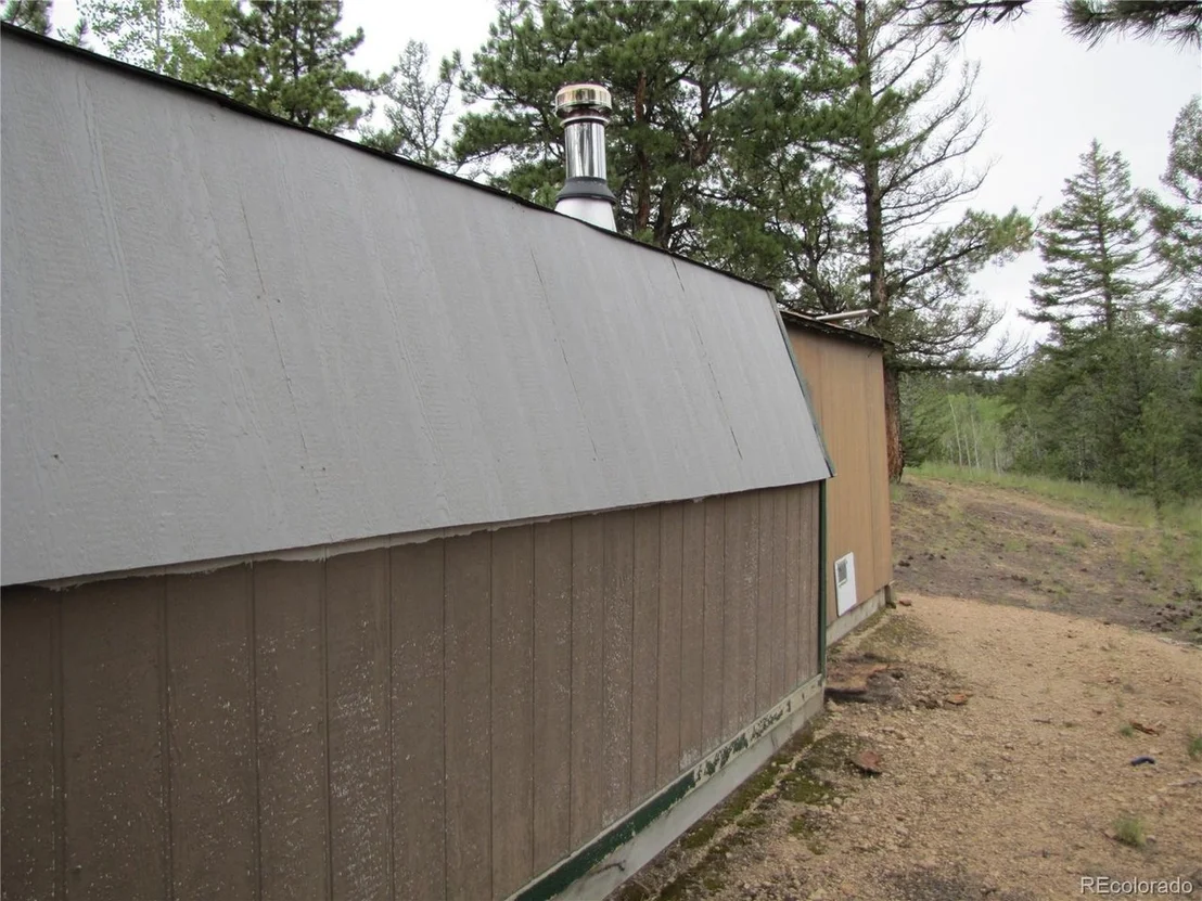Photo of 657 Pine Ln