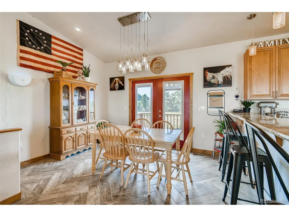 Photo of 1008 County Road 61