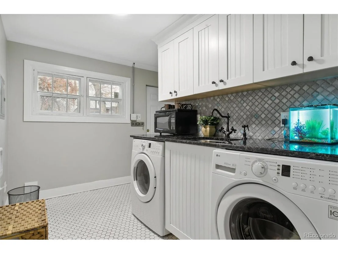 Photo of 1815 W 38th Ave