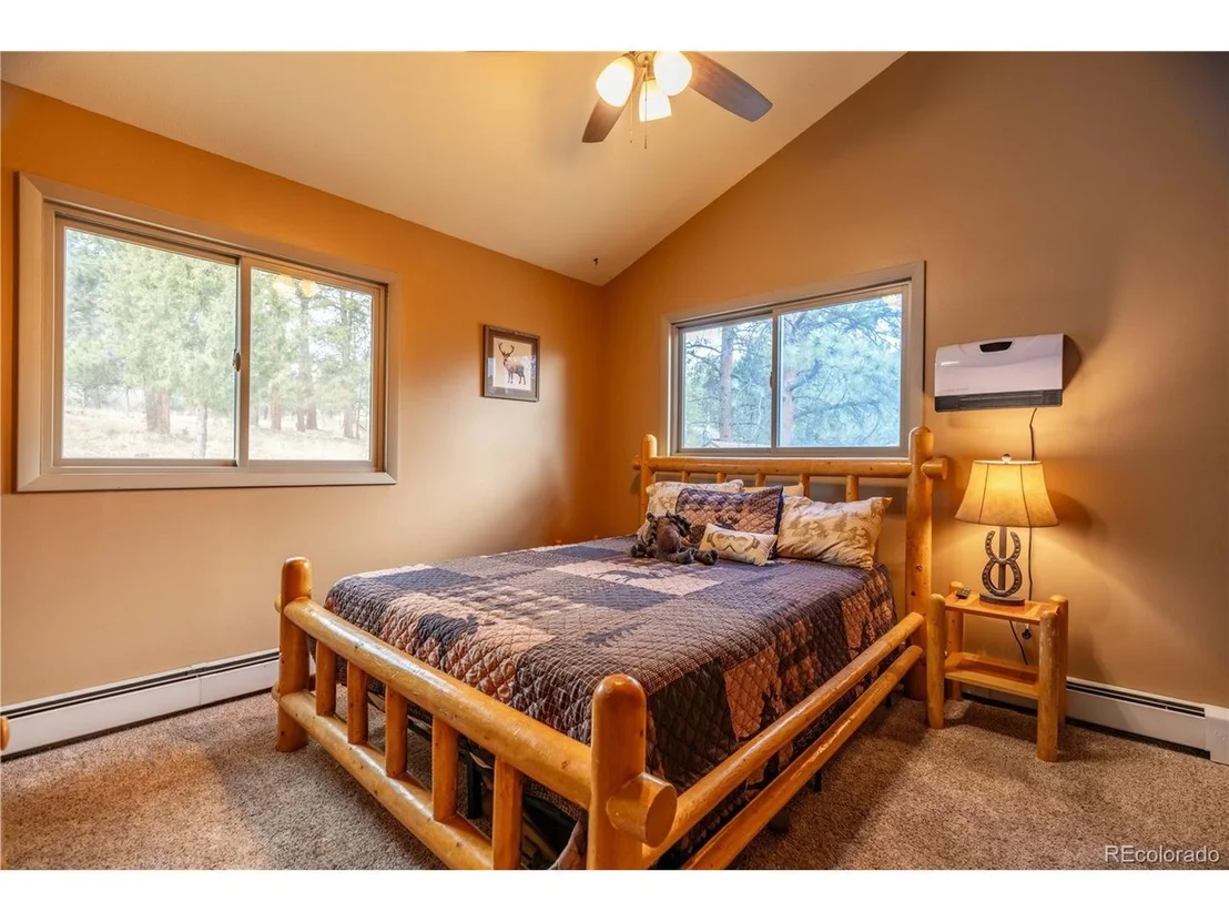 Photo of 43 Doe Cir