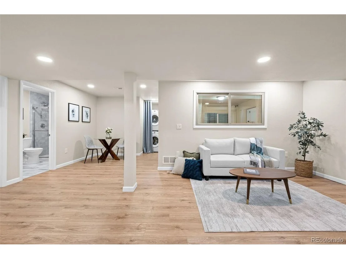 Photo of 7510 Loveland Cir