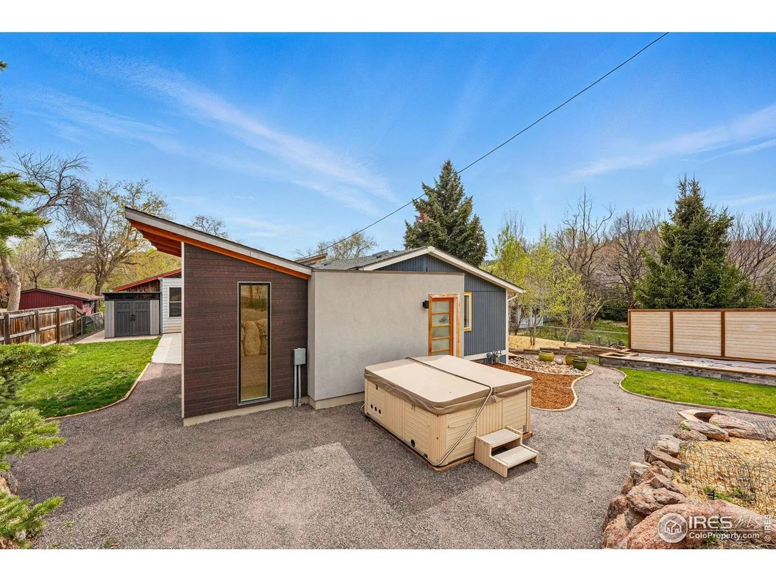 Photo of 222 Stickney Ave
