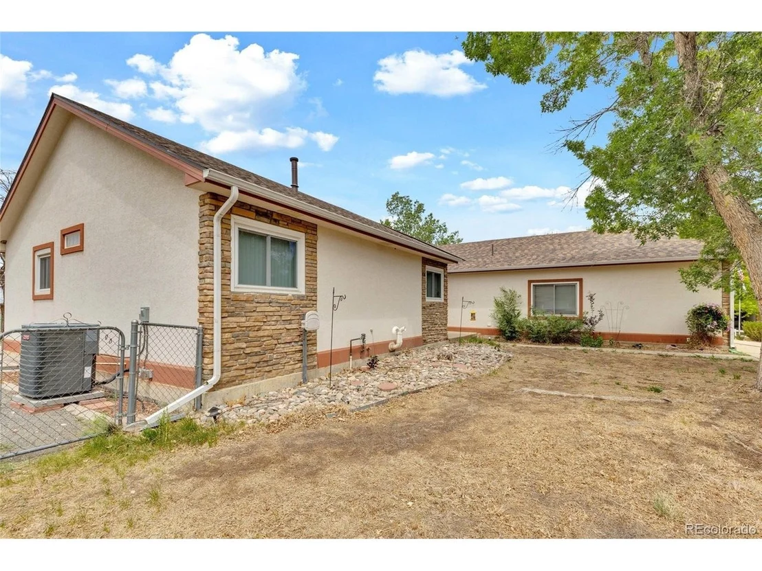 Photo of 35 Sunset Ct