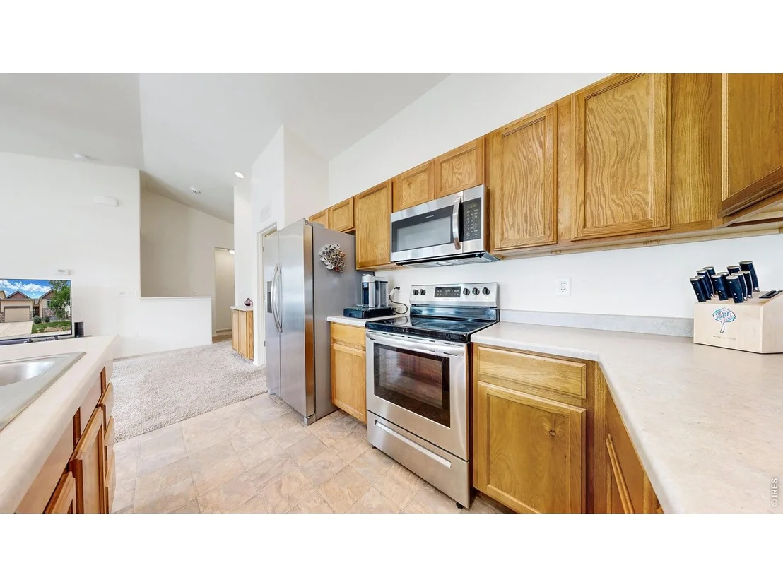 Photo of 1613 104th Ave