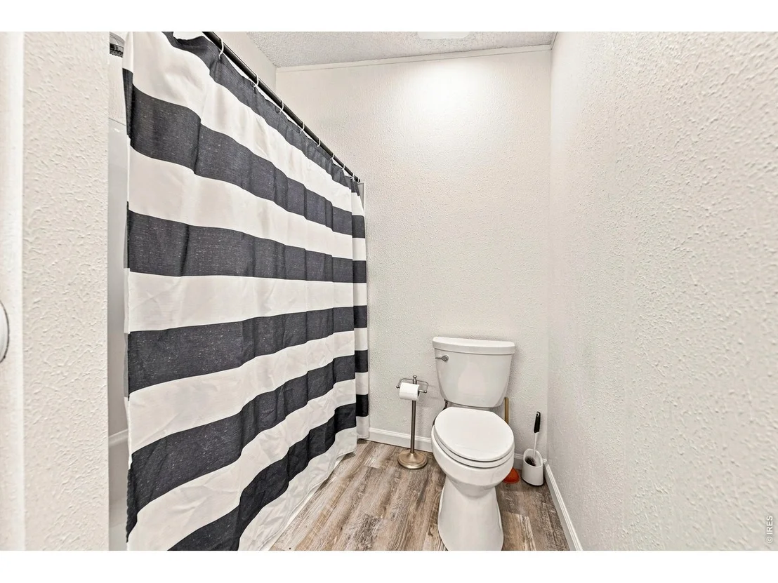 Photo of 332 Circle Dr