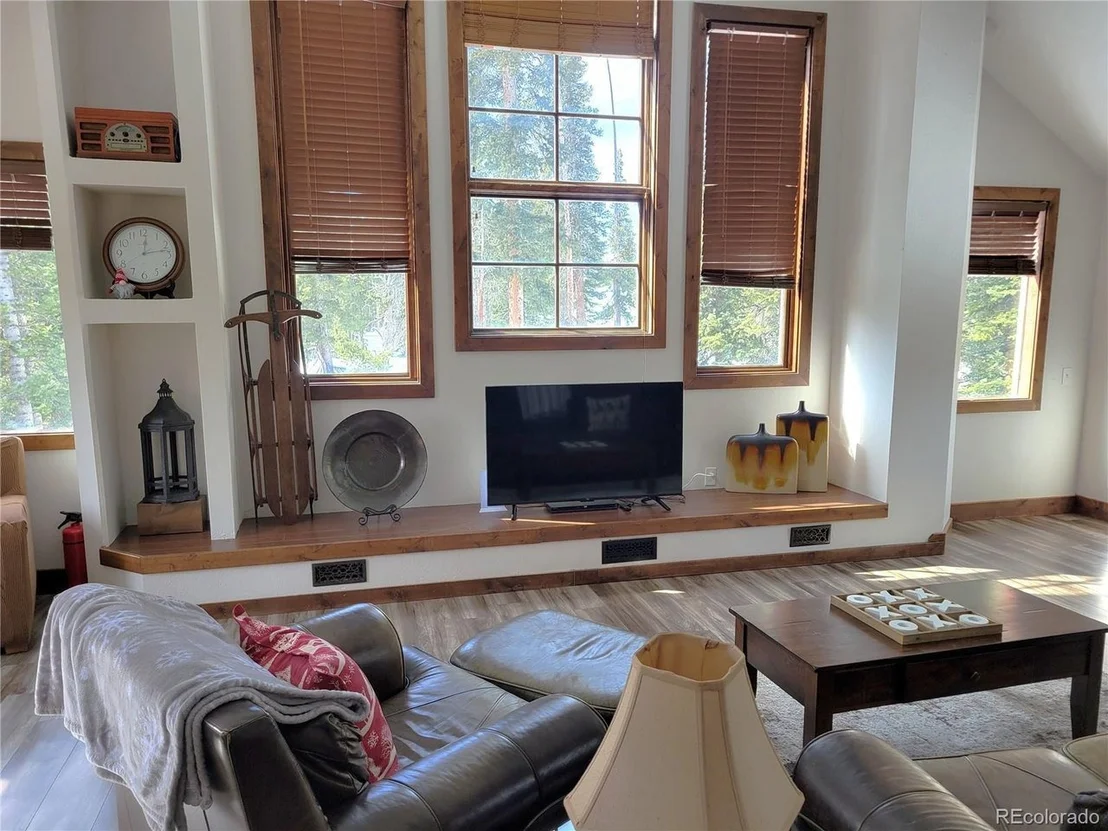 Photo of 1561 Prunes Pl