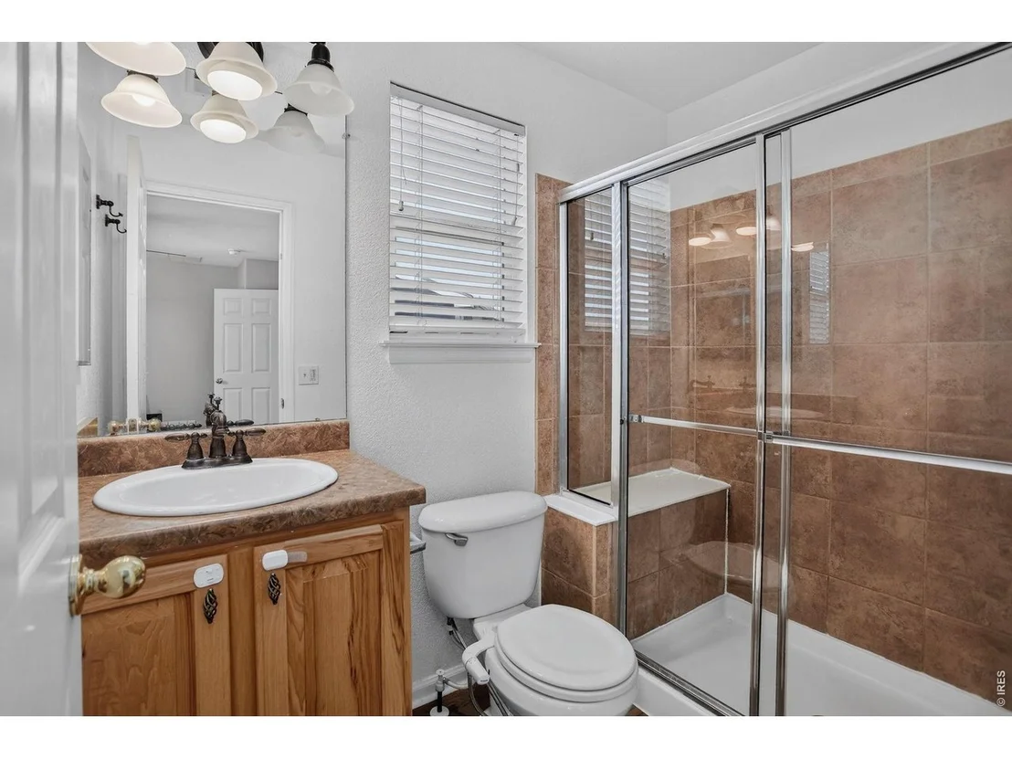 Photo of 72 Shenandoah Way