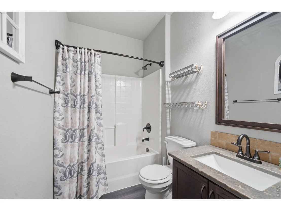 Photo of 347 Linden Oaks Dr