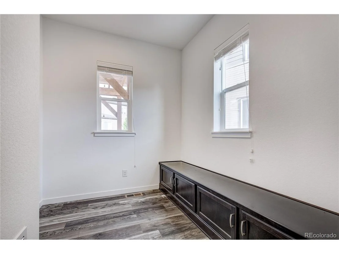 Photo of 32 Starlight Cir