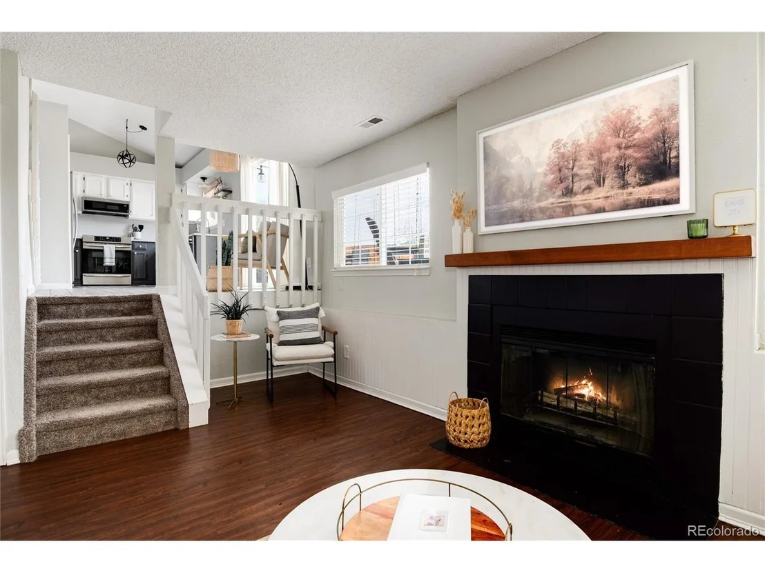 Photo of 250 N Holcomb Cir