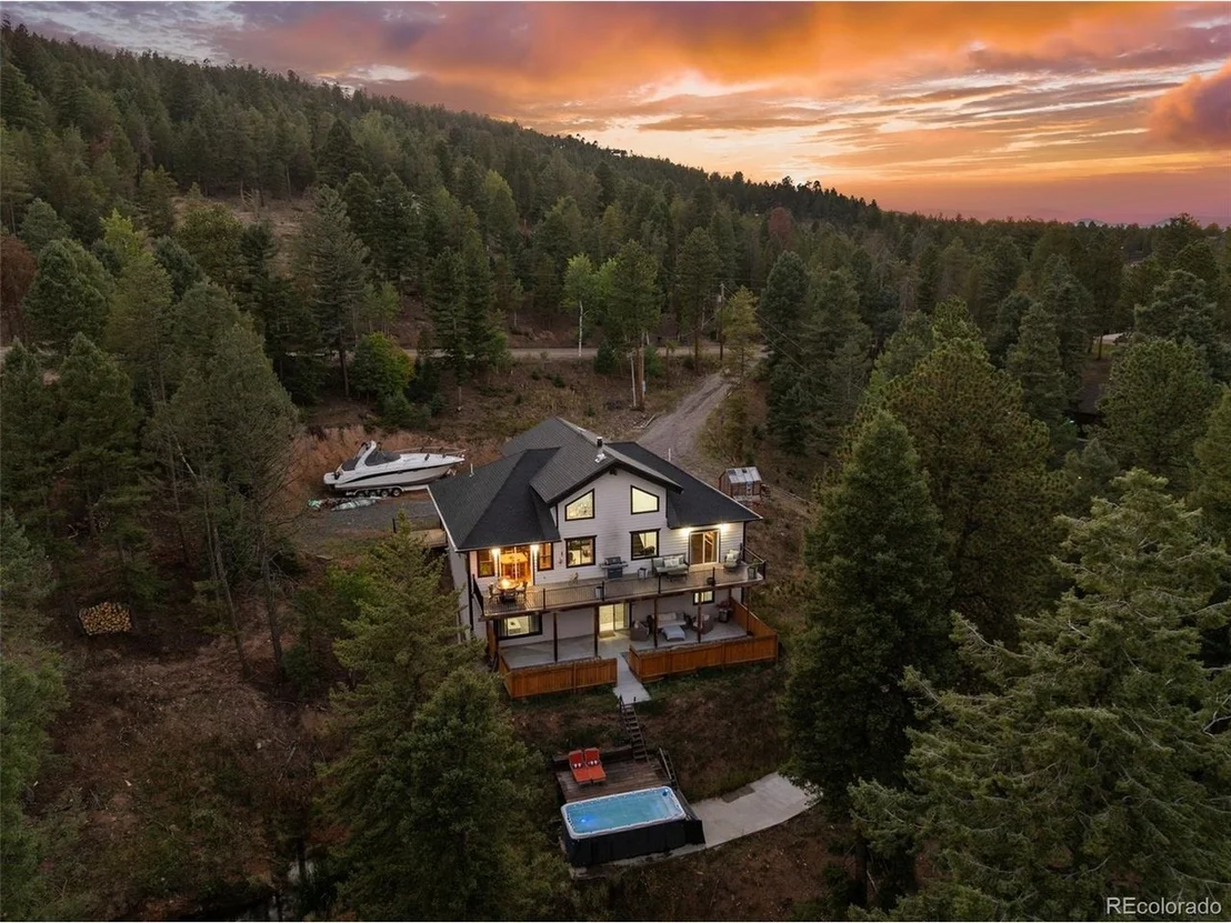 Photo of 24978 Red Cloud Dr