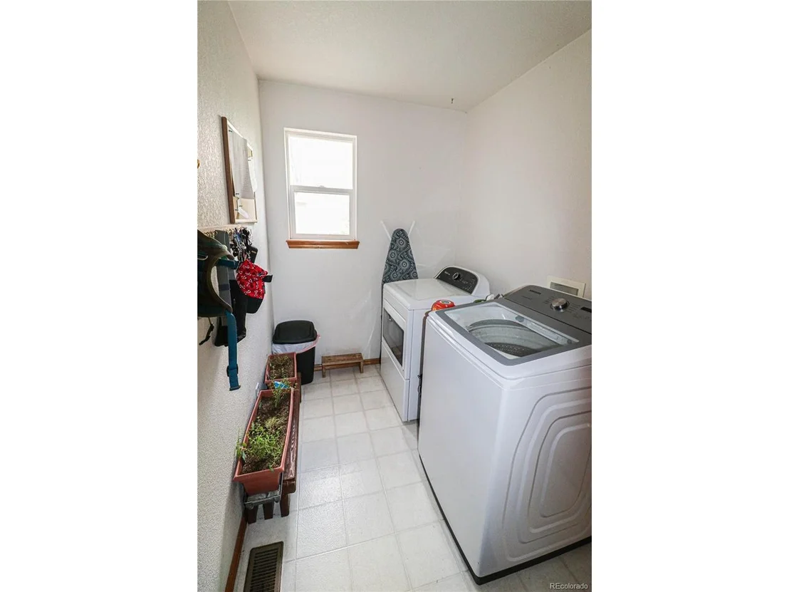 Photo of 18834 E Prentice Dr