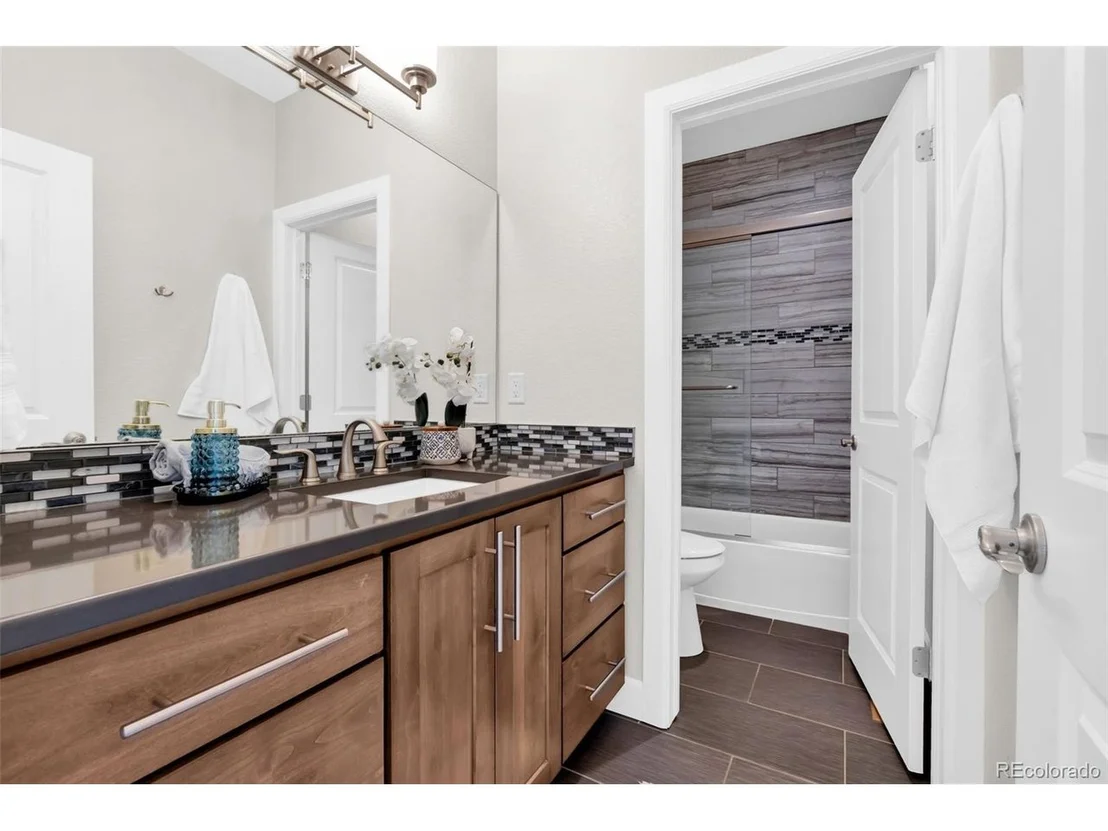 Photo of 7991 Angel View Dr