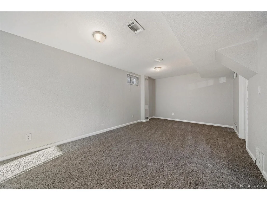 Photo of 11322 High St