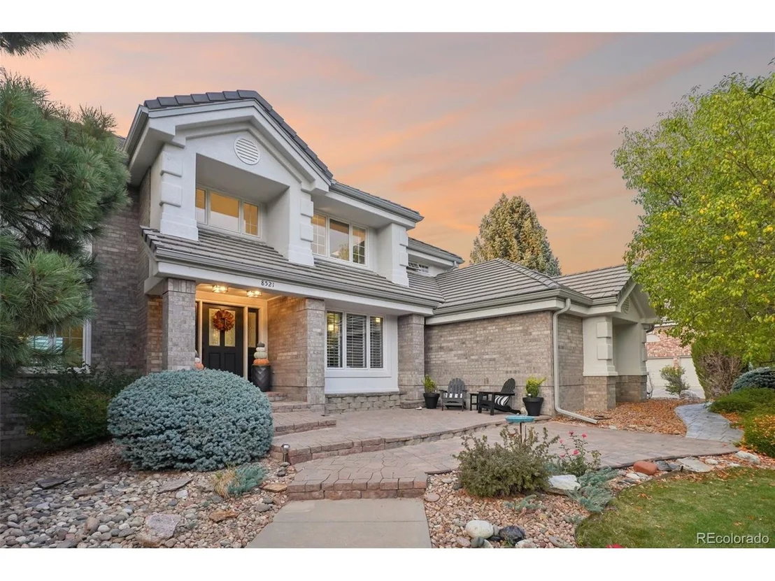 Photo of 8521 Colonial Dr