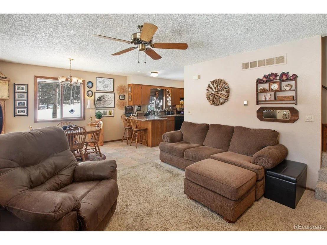 Photo of 130 Minstrel Dr