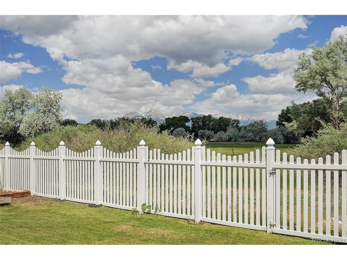 Photo of 15 Trailside Cir