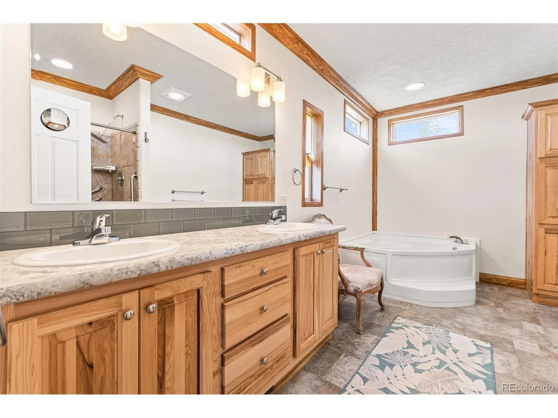 Photo of 6383 County Road K