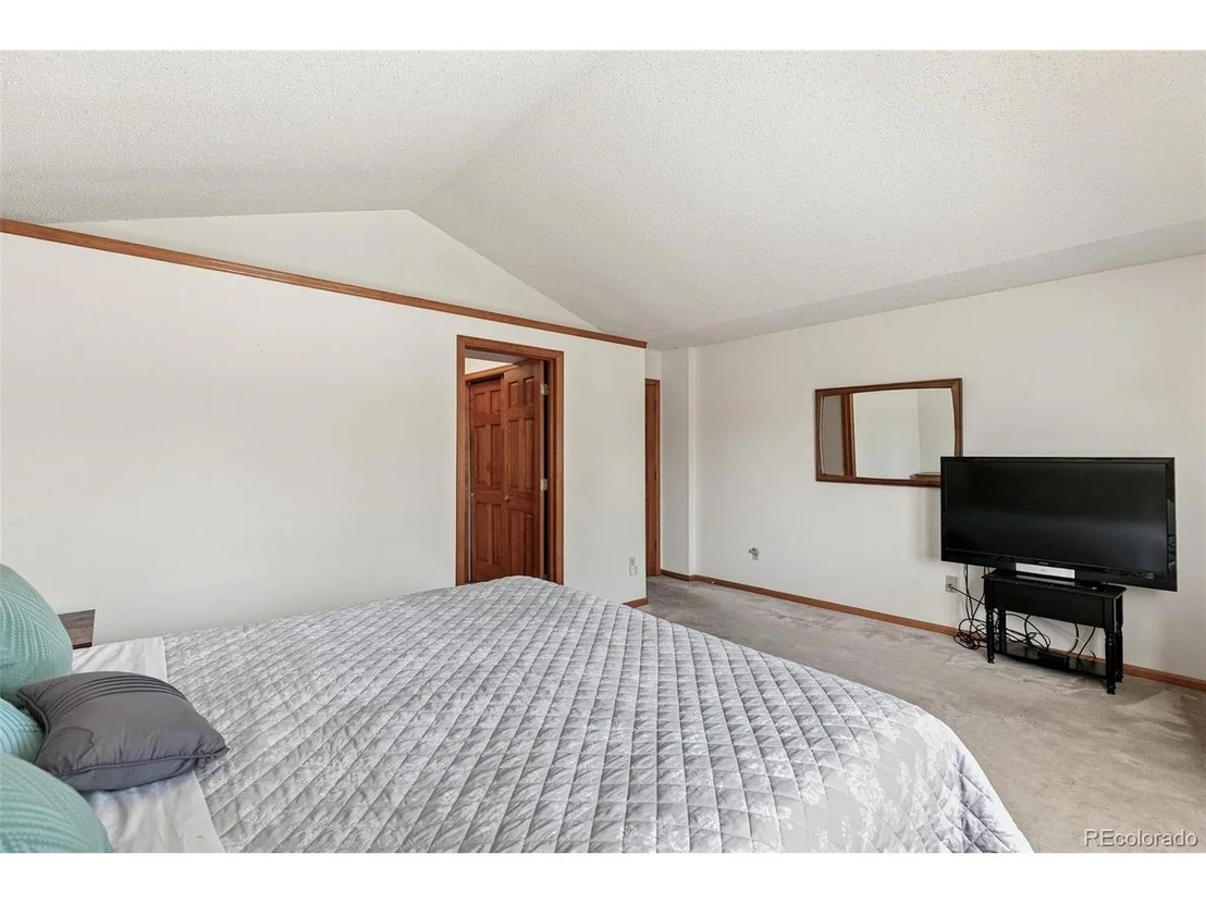 Photo of 7471 Rattlesnake Dr
