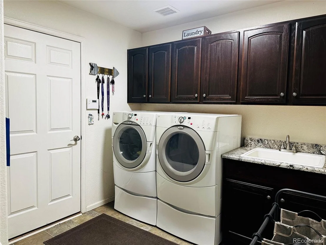 Photo of 4643 Castle Cir