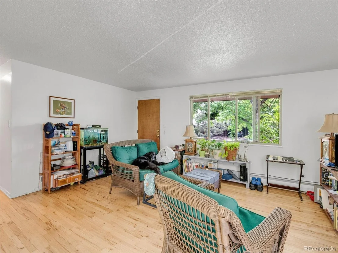 Photo of 1265 Hartford Dr
