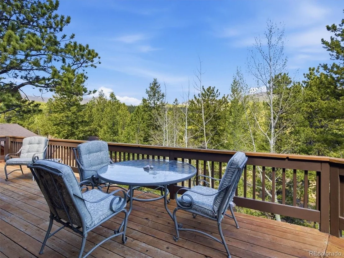 Photo of 232 Highlands Dr