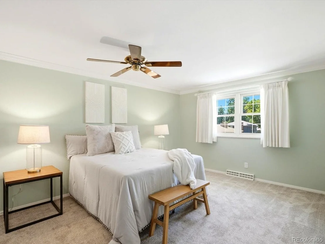 Photo of 6995 Queen Cir