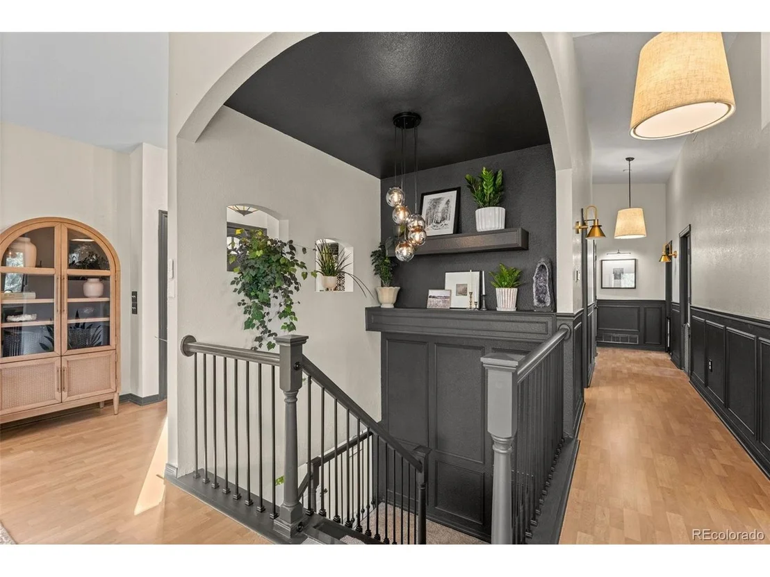 Photo of 424 W Dory Way
