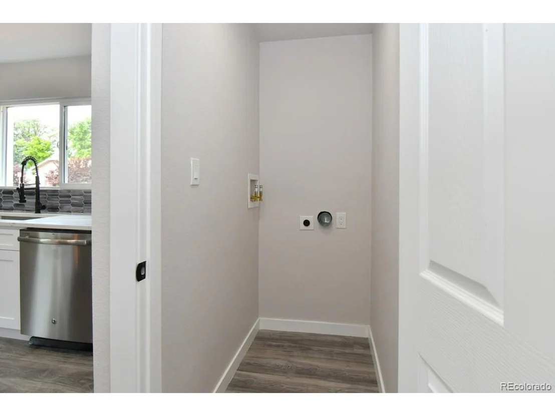 Photo of 1000 N Hooker St