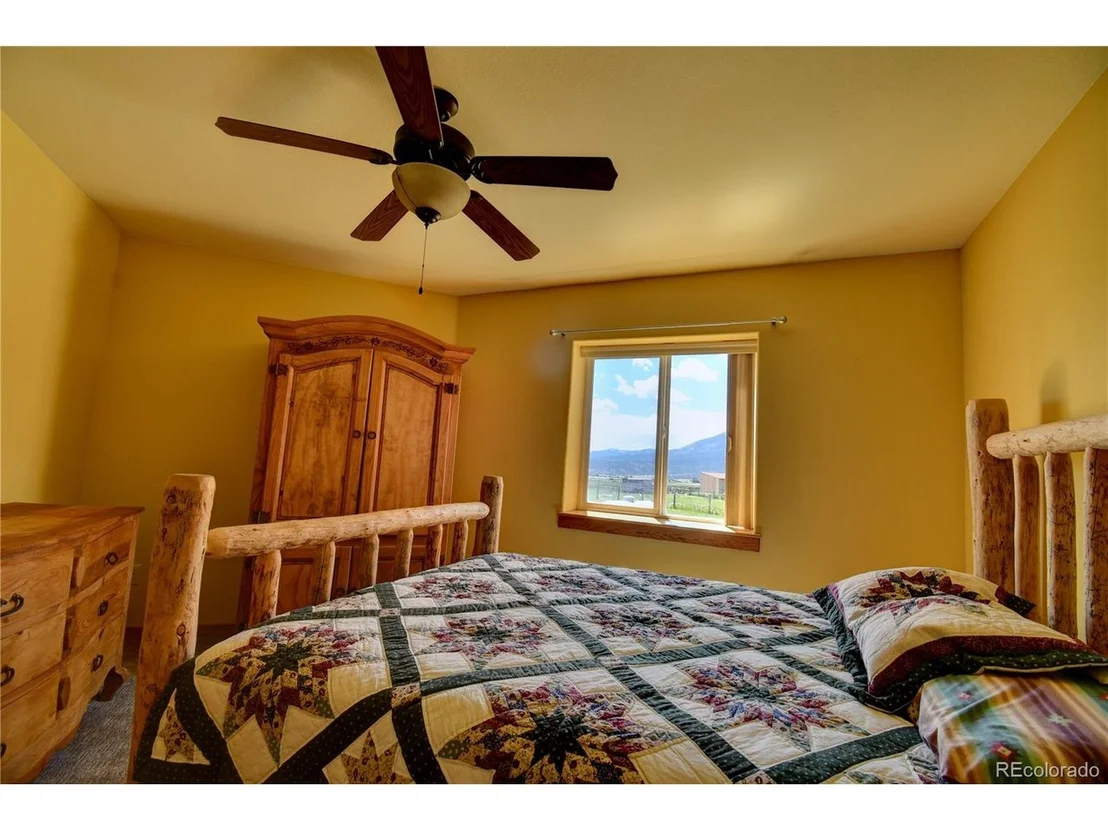 Photo of 8250 Windmill Ln