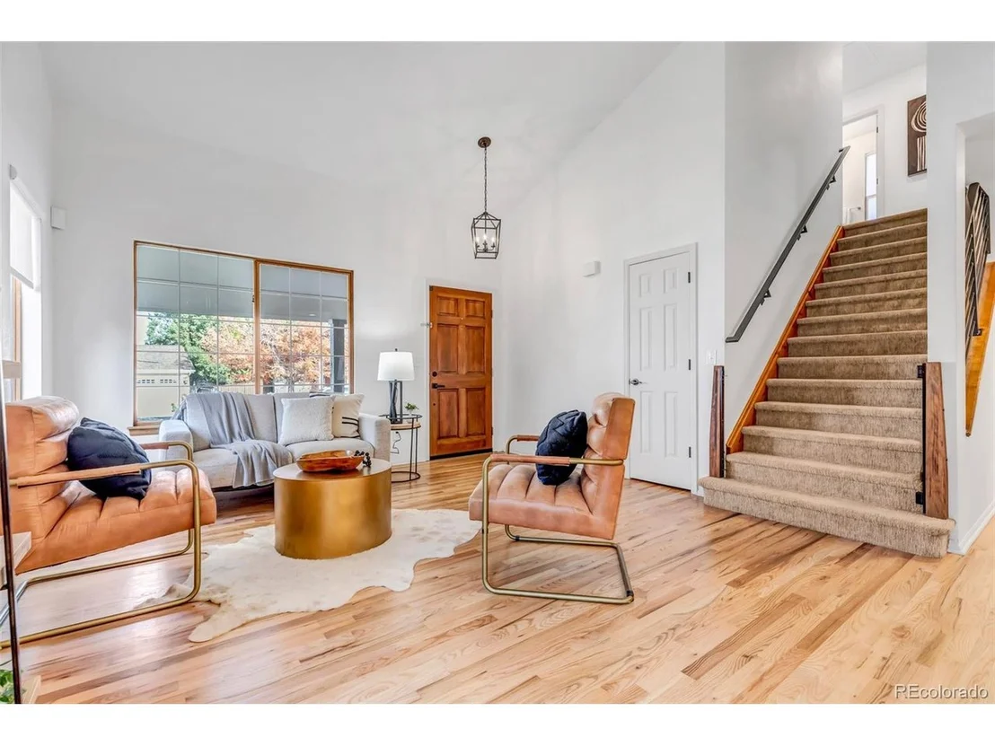 Photo of 9434 Hibiscus Dr