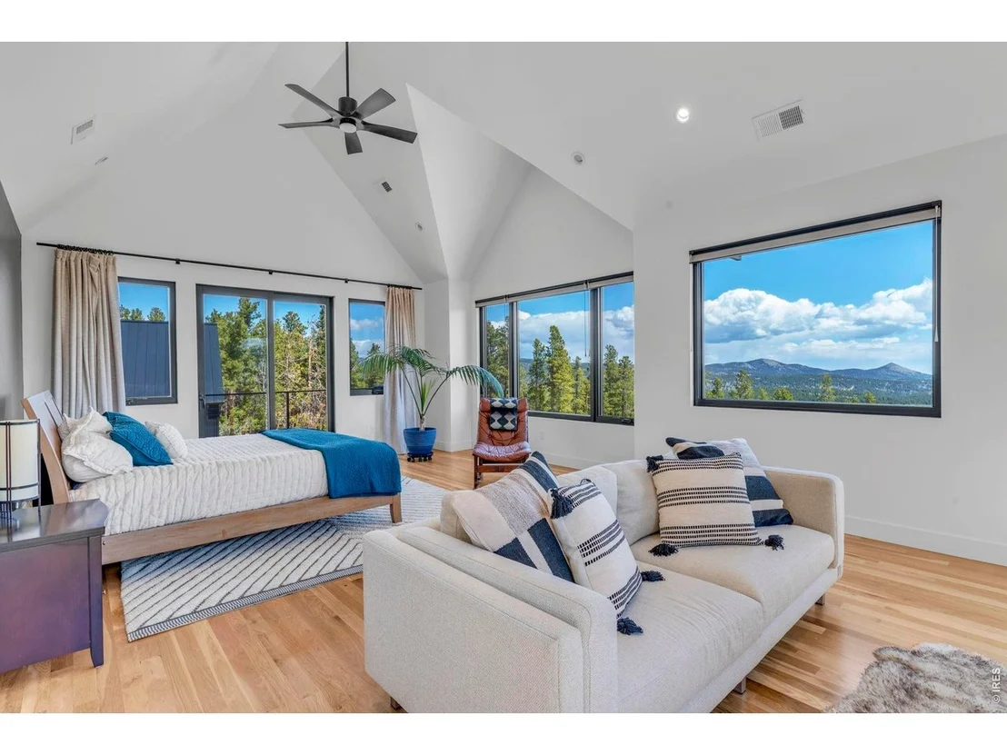 Photo of 11 Juneau Cir