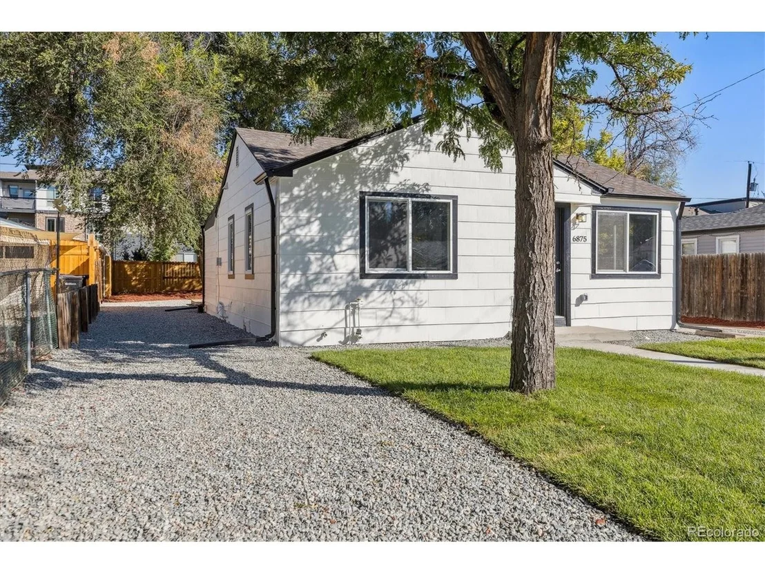 Photo of 6875 Reno Dr