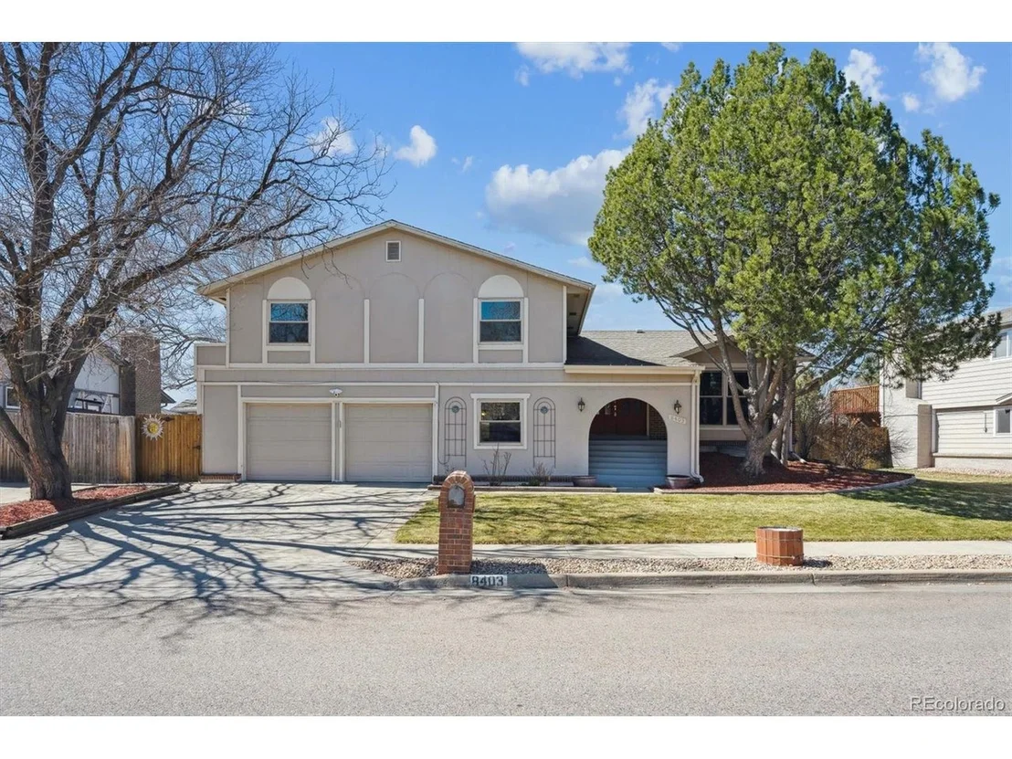 Photo of 8403 Chase Dr