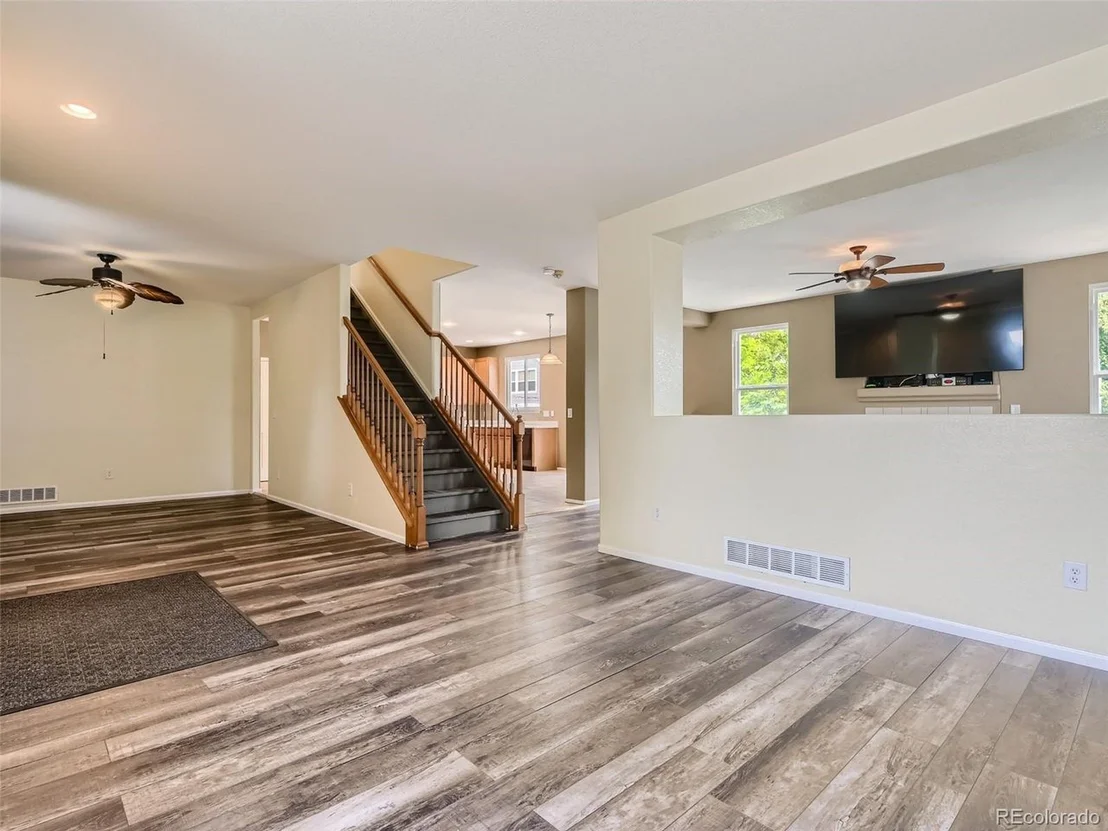 Photo of 4858 Spinning Wheel Dr