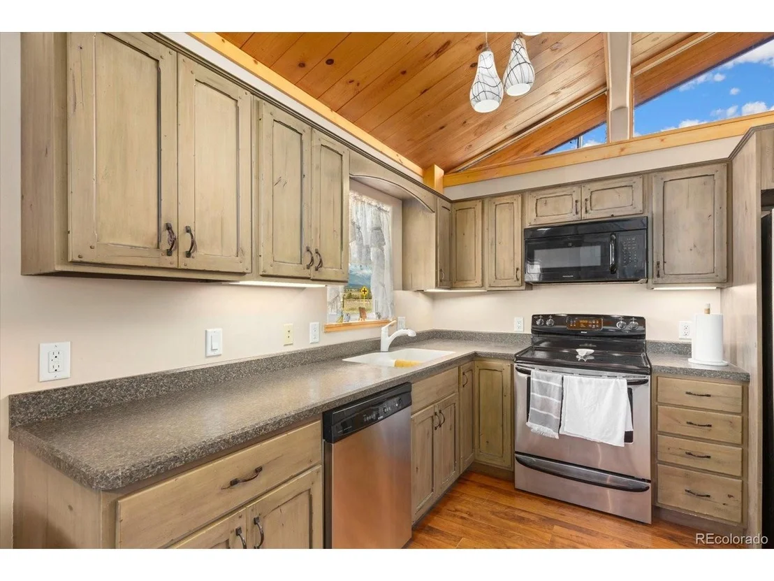 Photo of 9901 County Road 120