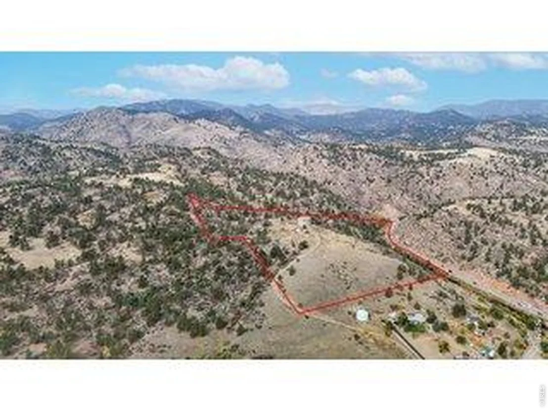 Photo of 2155 Apple Valley Rd